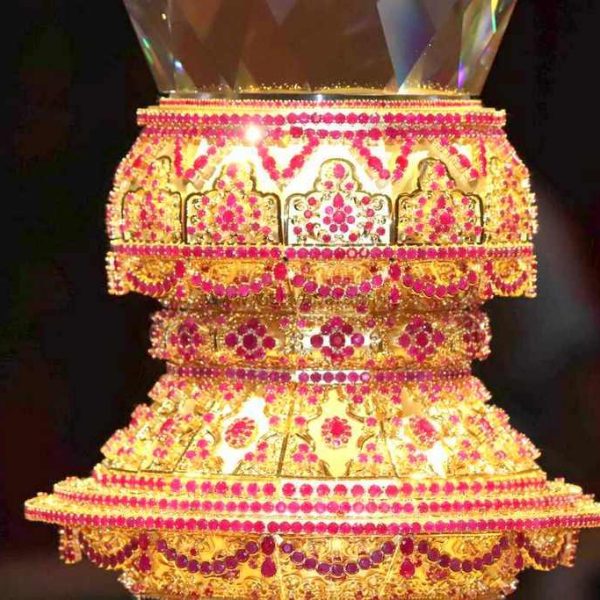 vishvaparami_ruwanweliseya_goldpuja(141)