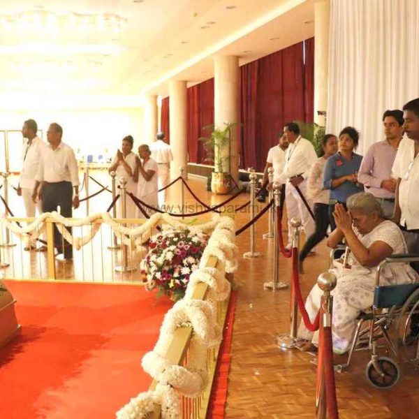 vishvaparami_ruwanweliseya_goldpuja(156)