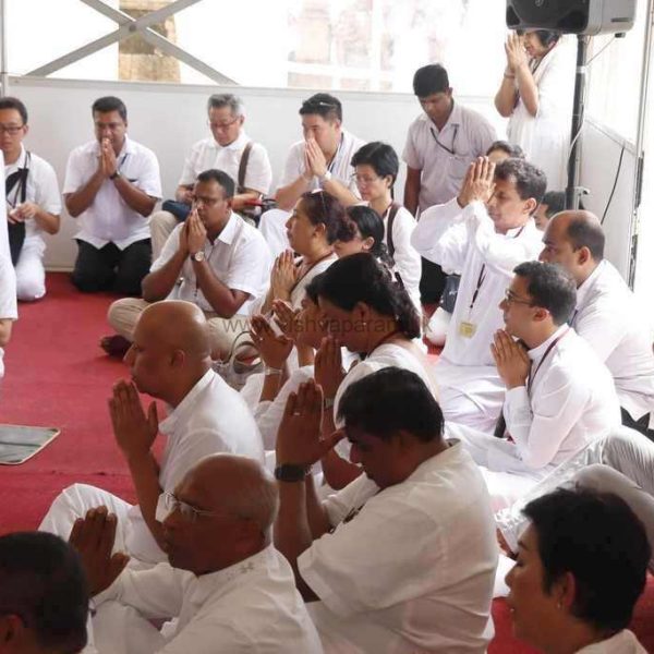 vishvaparami_ruwanweliseya_goldpuja(174)