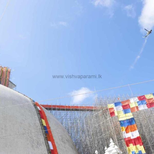 vishvaparami_ruwanweliseya_goldpuja(204)