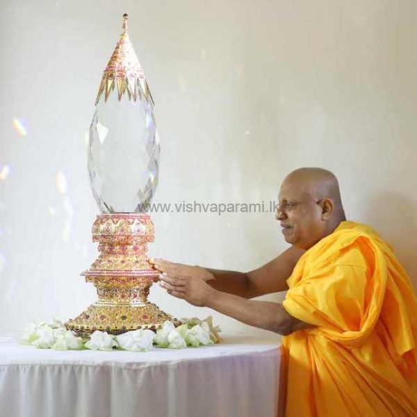 vishvaparami_ruwanweliseya_goldpuja(226)